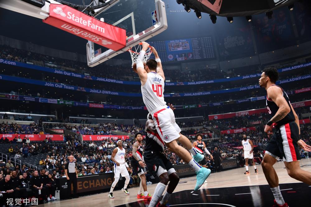 他的每一个 他的每一个