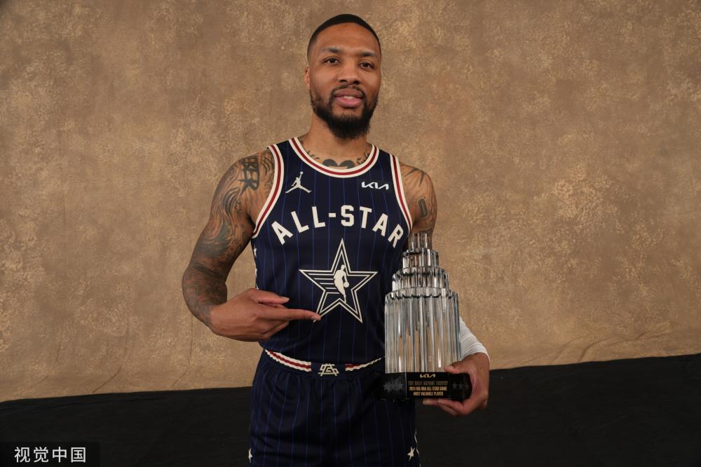 提供了深刻 提供了深刻